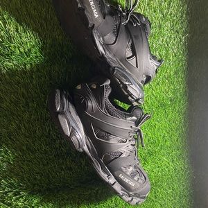 Balenciaga Track Runner Black